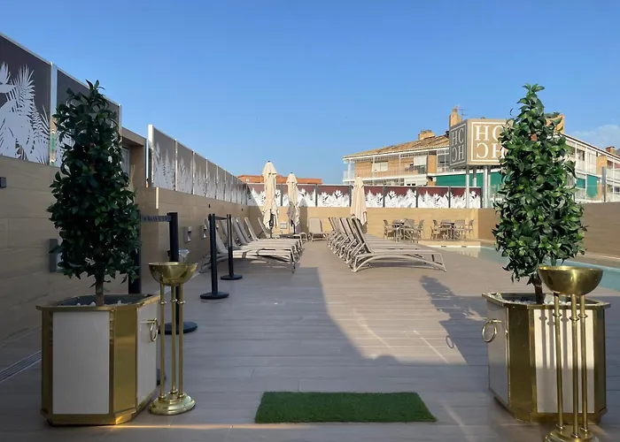 Hotel Andalucía Center